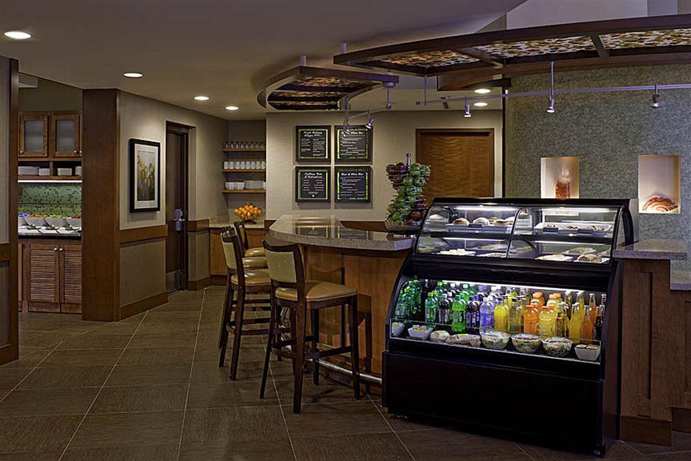 Hyatt Place San Antonio Airport/Quarry Market Restaurante foto